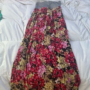 Women’s strapless maxi dress